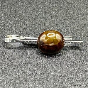 Vintage Textured Silver Tone and Brown Agate Tie Clip